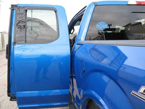 Used 2019 Ford F150 XLT w/ Equipment Group 302A Luxury image 17