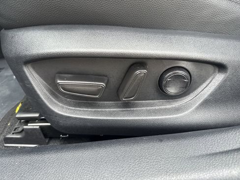 Certified 2025 Toyota Camry SE w/ Convenience Package FWD image 14