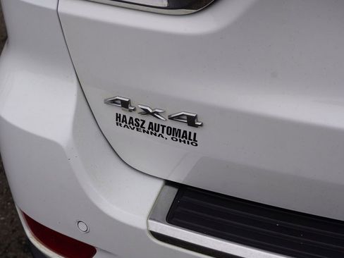 Used 2020 Jeep Grand Cherokee Limited image 7