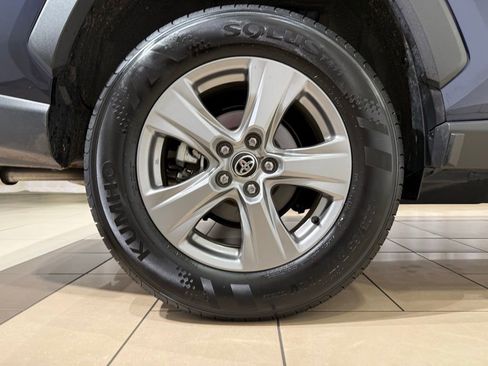 Certified 2025 Toyota RAV4 XLE AWD/4WD image 9