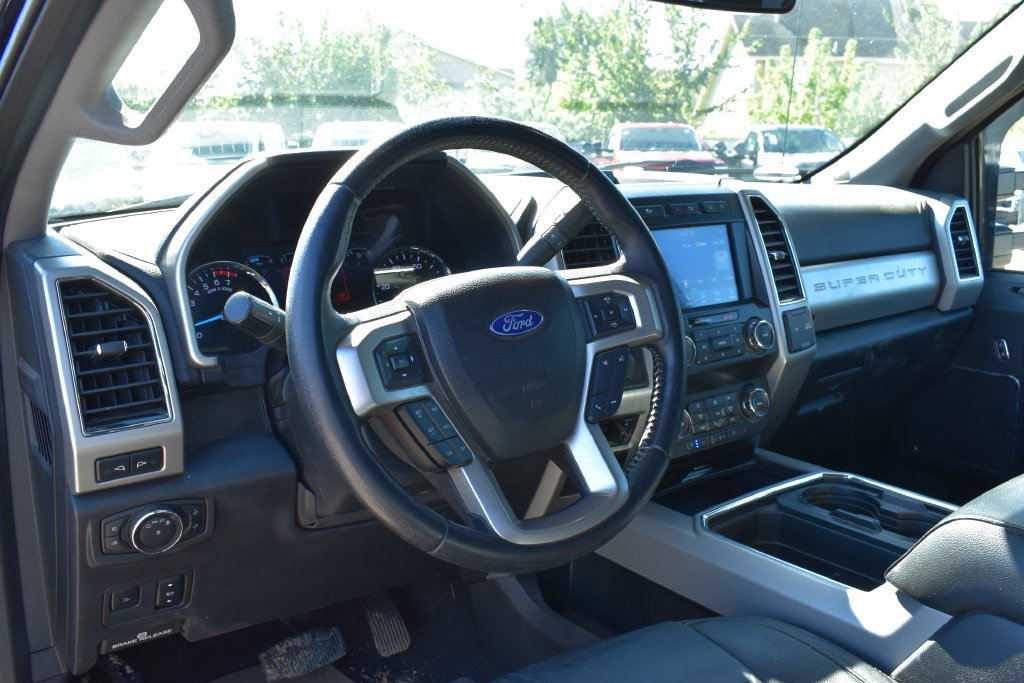 Used 2021 Ford F250 Lariat w/ Lariat Ultimate Package AWD/4WD image 7