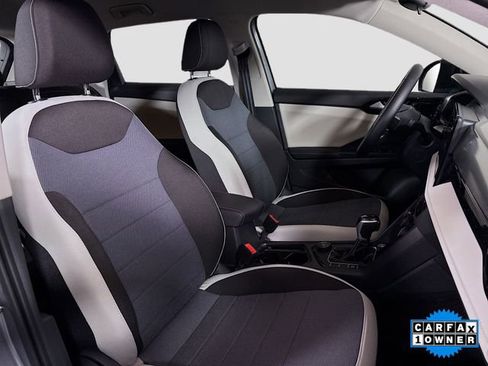 Used 2025 Volkswagen Taos S image 27