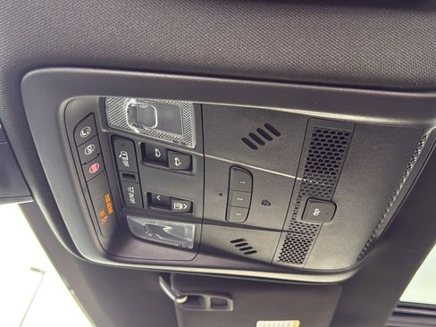 Certified 2025 Cadillac XT5 Premium Luxury image 29