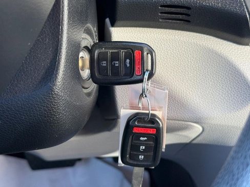 Used 2017 Honda Accord LX image 30