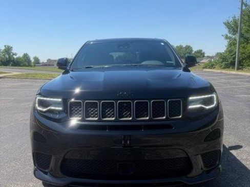 Used 2018 Jeep Grand Cherokee Trackhawk AWD/4WD image 2