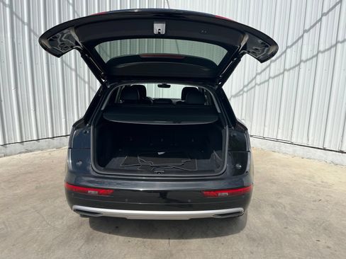 Used 2018 Audi Q5 2.0T Premium Plus w/ Premium Plus Package AWD/4WD image 8