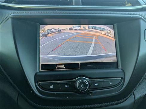 Used 2023 Chevrolet TrailBlazer LT image 12