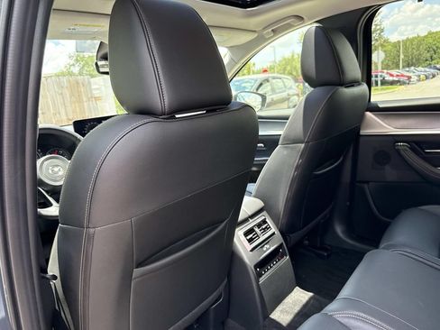 Certified 2026 MAZDA CX-70 3.3 Turbo w/ Preferred Package AWD/4WD image 18