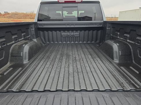 New 2026 GMC Sierra 1500 SLT w/ SLT Premium Plus Package AWD/4WD image 12