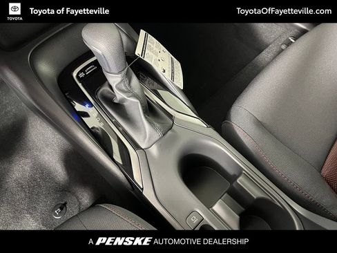 Used 2026 Toyota Corolla SE FWD image 37