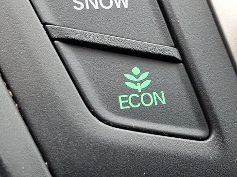 Used 2024 Honda Odyssey EX-L image 27