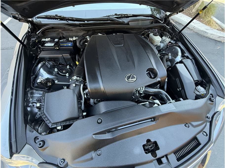 Used 2015 Lexus IS 250 RWD image 23