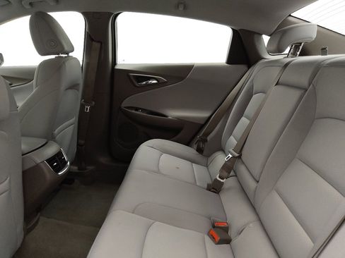 Used 2022 Chevrolet Malibu LT FWD image 18