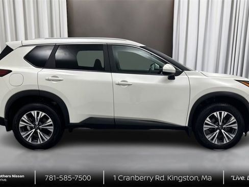 Certified 2023 Nissan Rogue SV w/ SV Premium B Package image 4