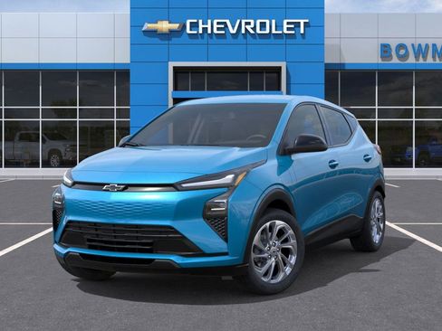 New 2027 Chevrolet Bolt LT image 6