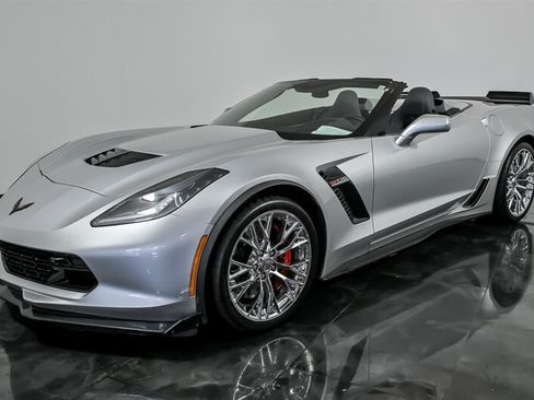 Used 2016 Chevrolet Corvette Z06 w/ 2LZ Preferred Equipment Group RWD image 5
