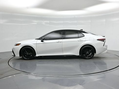 Used 2021 Toyota Camry XSE w/ Navigation Package FWD image 32