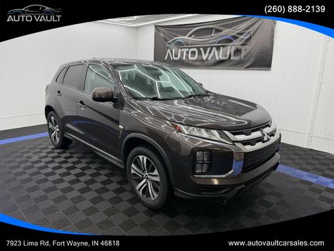 Used 2020 Mitsubishi Outlander Sport ES FWD image 1