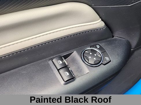 Used 2025 Ford Mustang GT Premium RWD image 9
