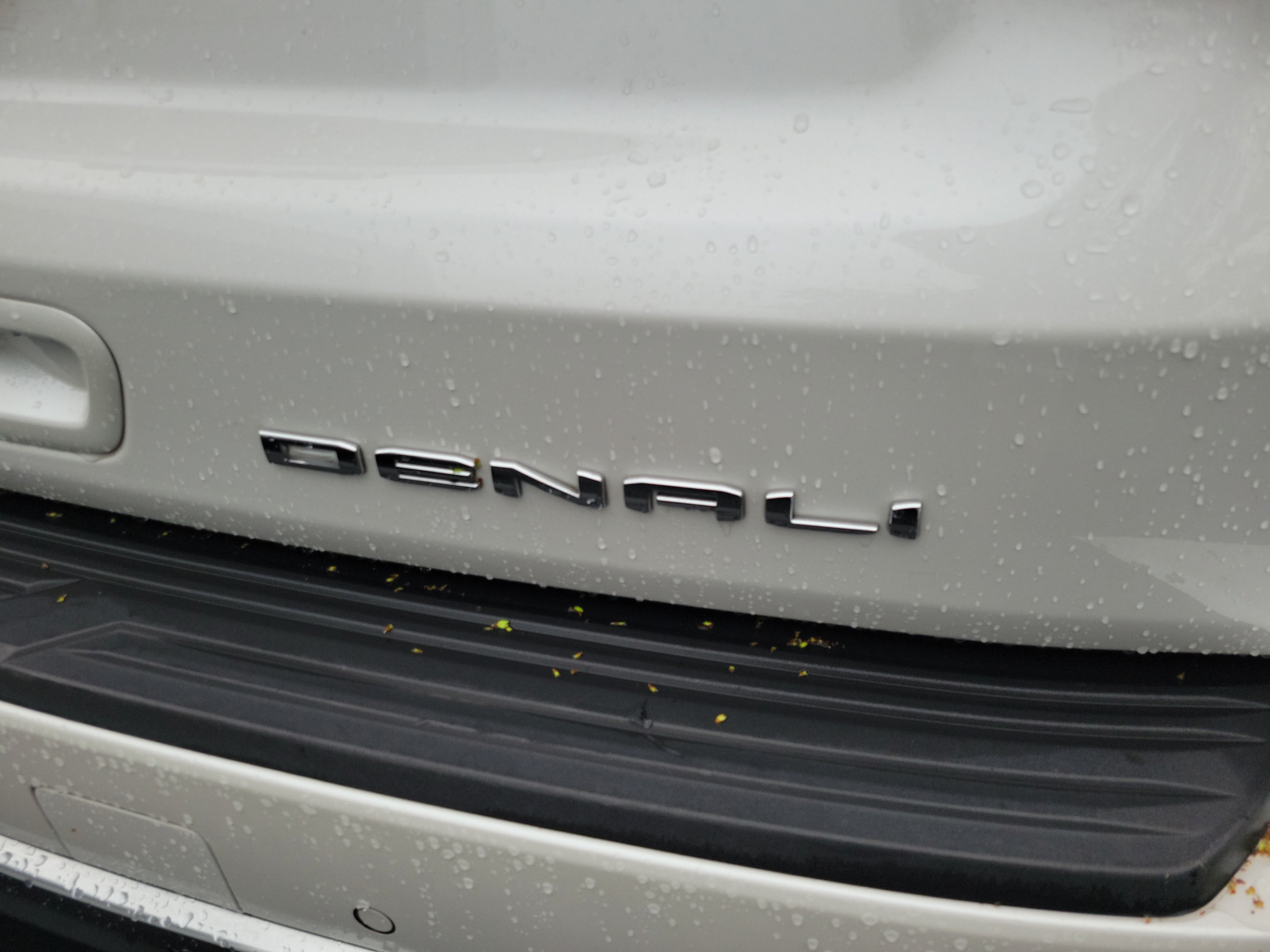 Used 2024 GMC Yukon Denali w/ Denali Reserve Package AWD/4WD image 20