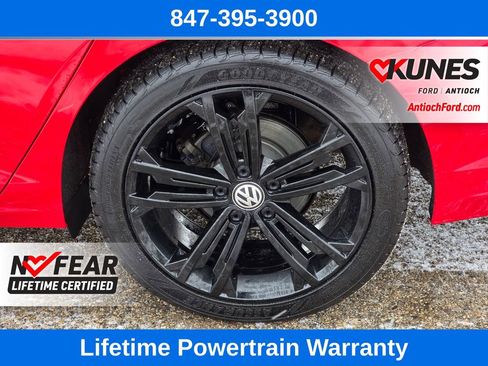 Used 2020 Volkswagen Jetta R-Line image 11