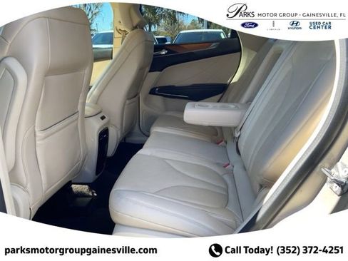 Used 2015 Lincoln MKC FWD w/ Equipment Group 102A Reserve image 10
