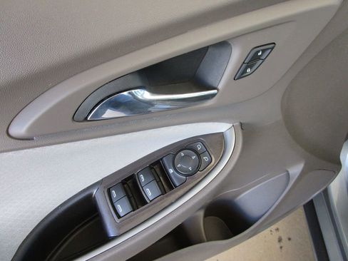 Used 2024 Chevrolet Malibu LT image 20