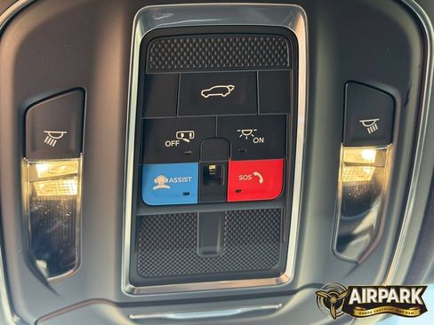 New 2026 Jeep Grand Cherokee Altitude RWD image 30