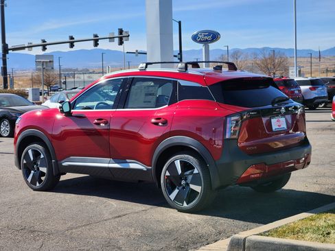 New 2026 Nissan Kicks SR w/ Cold Weather Package image 3