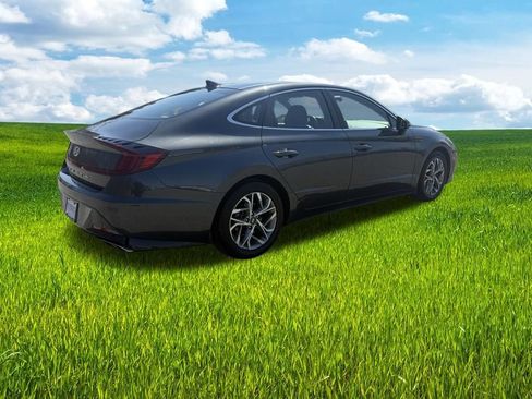 Used 2022 Hyundai Sonata SEL w/ Convenience Package image 5