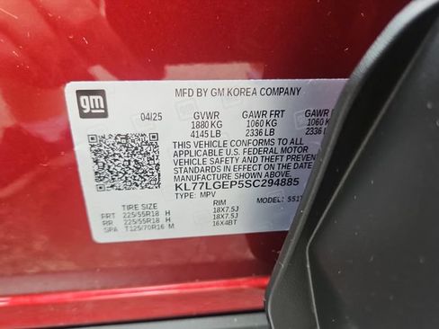 Used 2025 Chevrolet Trax RS FWD image 29