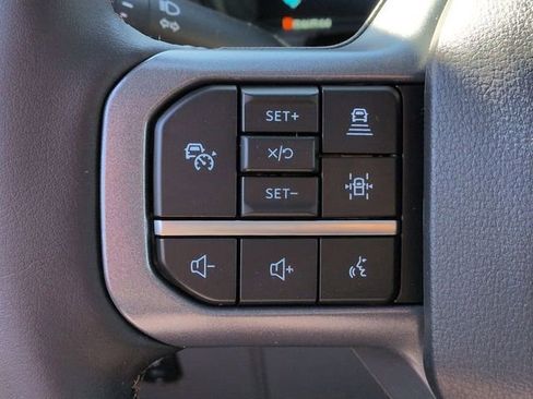 New 2025 Ford F150 Lariat w/ Equipment Group 502A High image 28