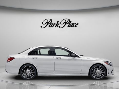 Used 2019 Mercedes-Benz C 300 Sedan image 23