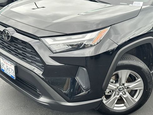 Used 2023 Toyota RAV4 XLE FWD image 3