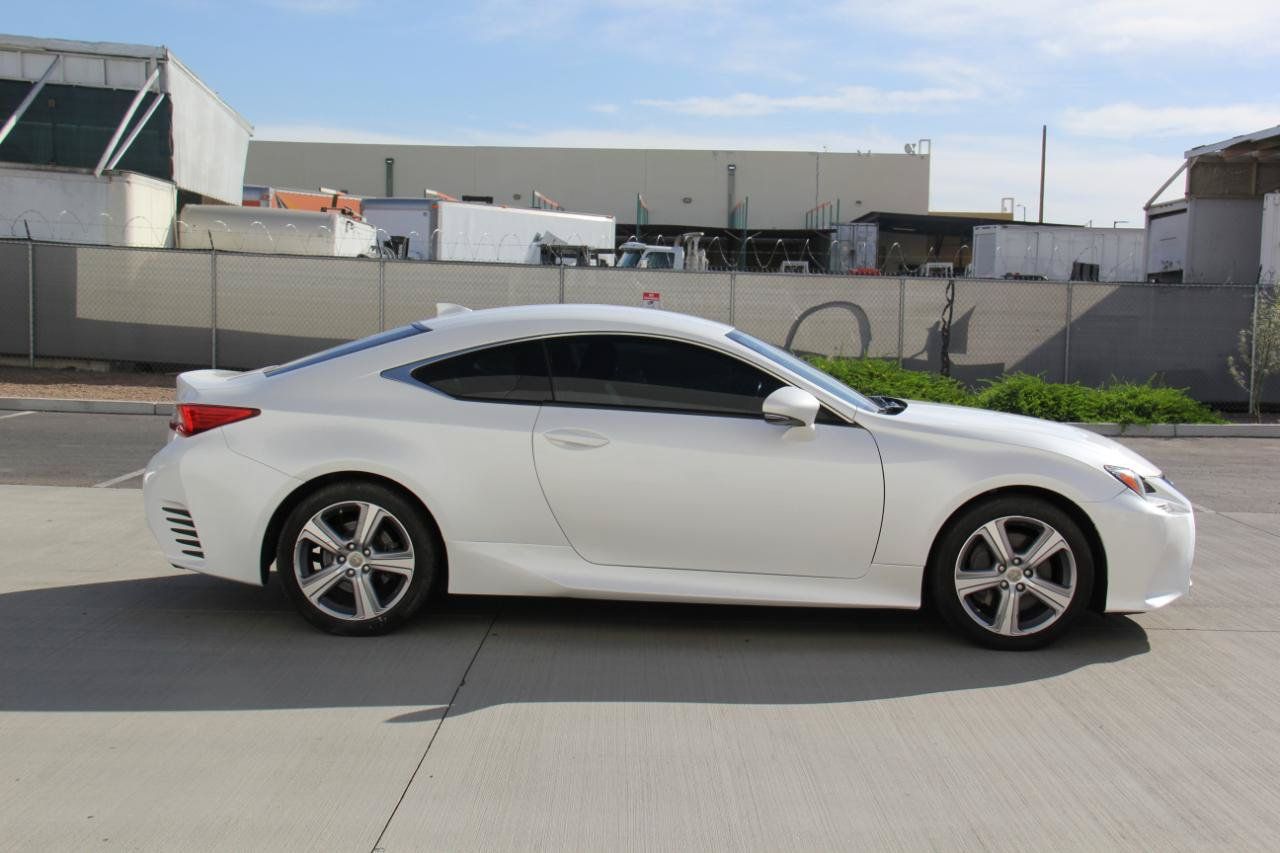 Used 2016 Lexus RC 200t RWD image 4