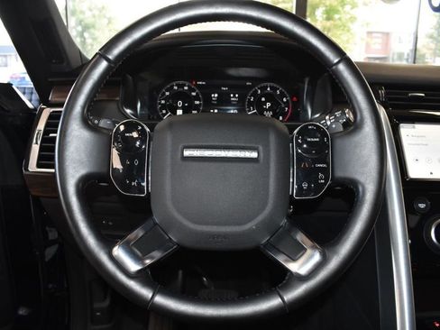 Used 2020 Land Rover Discovery HSE Luxury image 21