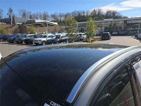 Used 2025 BMW X3 xDrive30i w/ Convenience Package image 13