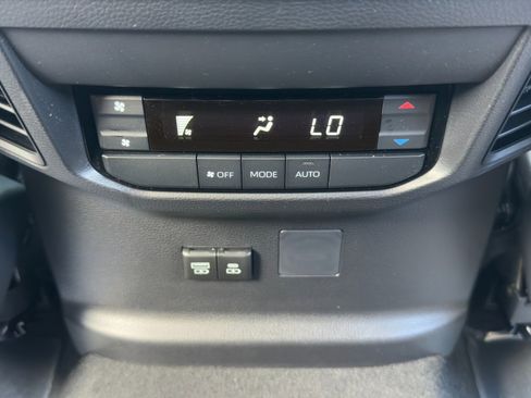 Used 2025 Toyota Sequoia SR5 image 35