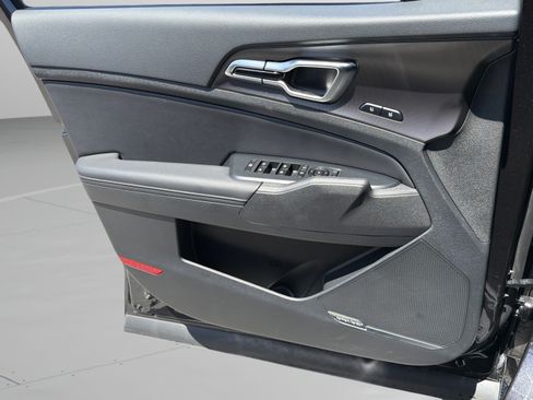 Certified 2026 Kia Sportage SX FWD image 15