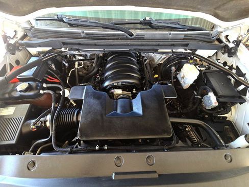 Used 2015 GMC Sierra 1500 SLT w/ SLT Crew Cab Value Package image 31