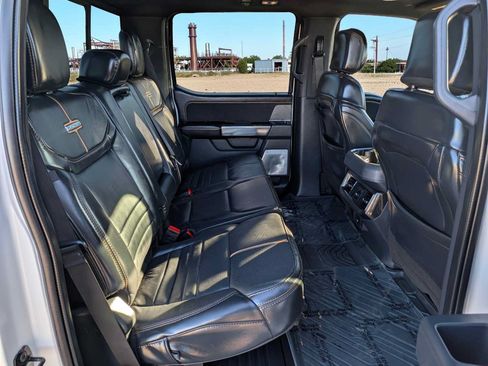 Certified 2024 Ford F250 Platinum AWD/4WD image 18