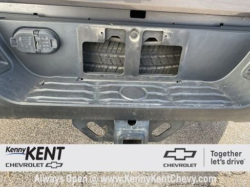 Used 2017 Toyota Tundra 1794 Edition image 8