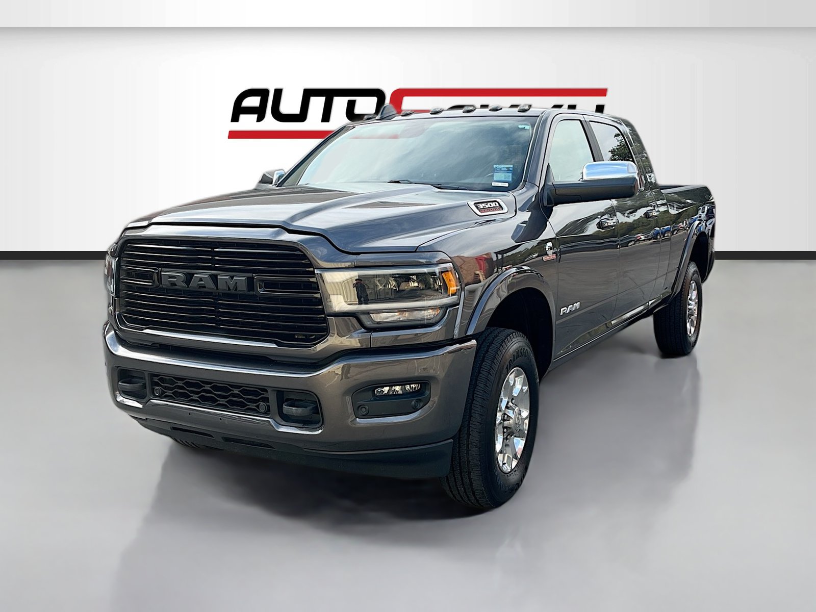 Used 2021 RAM 3500 Laramie w/ Cold Weather Group AWD/4WD image 3
