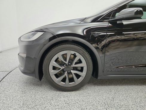 Used 2024 Tesla Model X AWD/4WD image 22