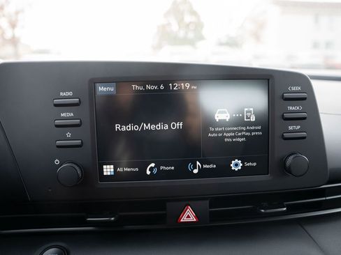 New 2025 Hyundai Elantra Sport image 27