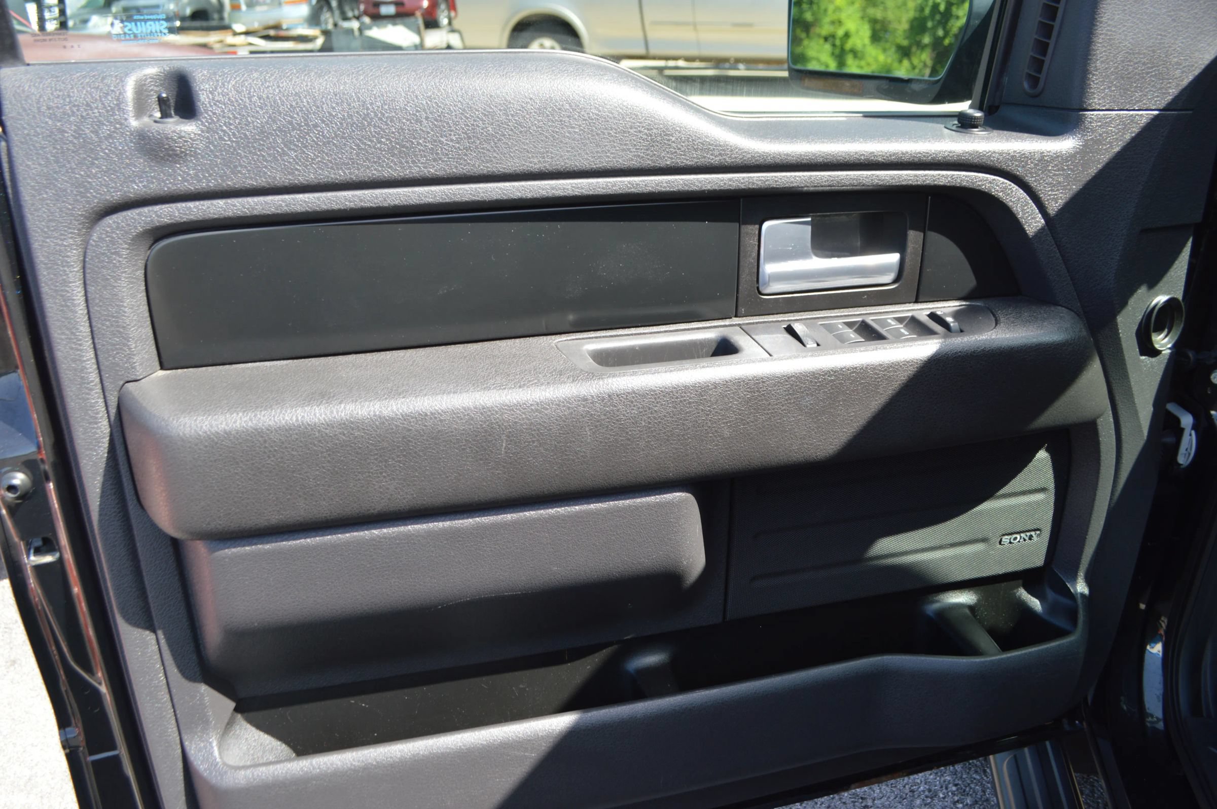 Used 2013 Ford F150 FX4 w/ Luxury Equipment Group AWD/4WD image 14