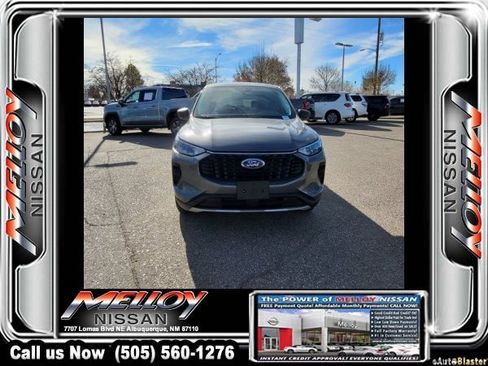 Used 2025 Ford Escape Active image 5