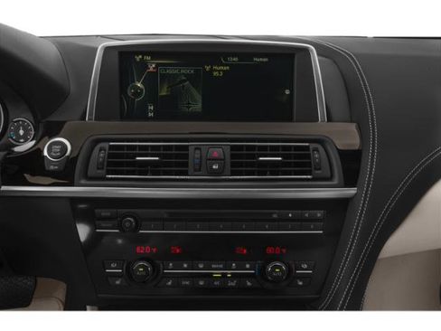 Used 2015 BMW 640i Convertible RWD image 9