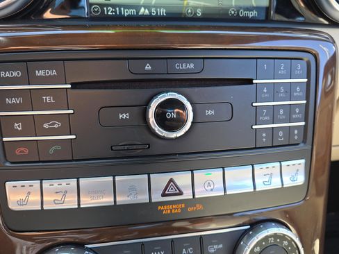 Used 2020 Mercedes-Benz SLC 300 SLC 300 image 30