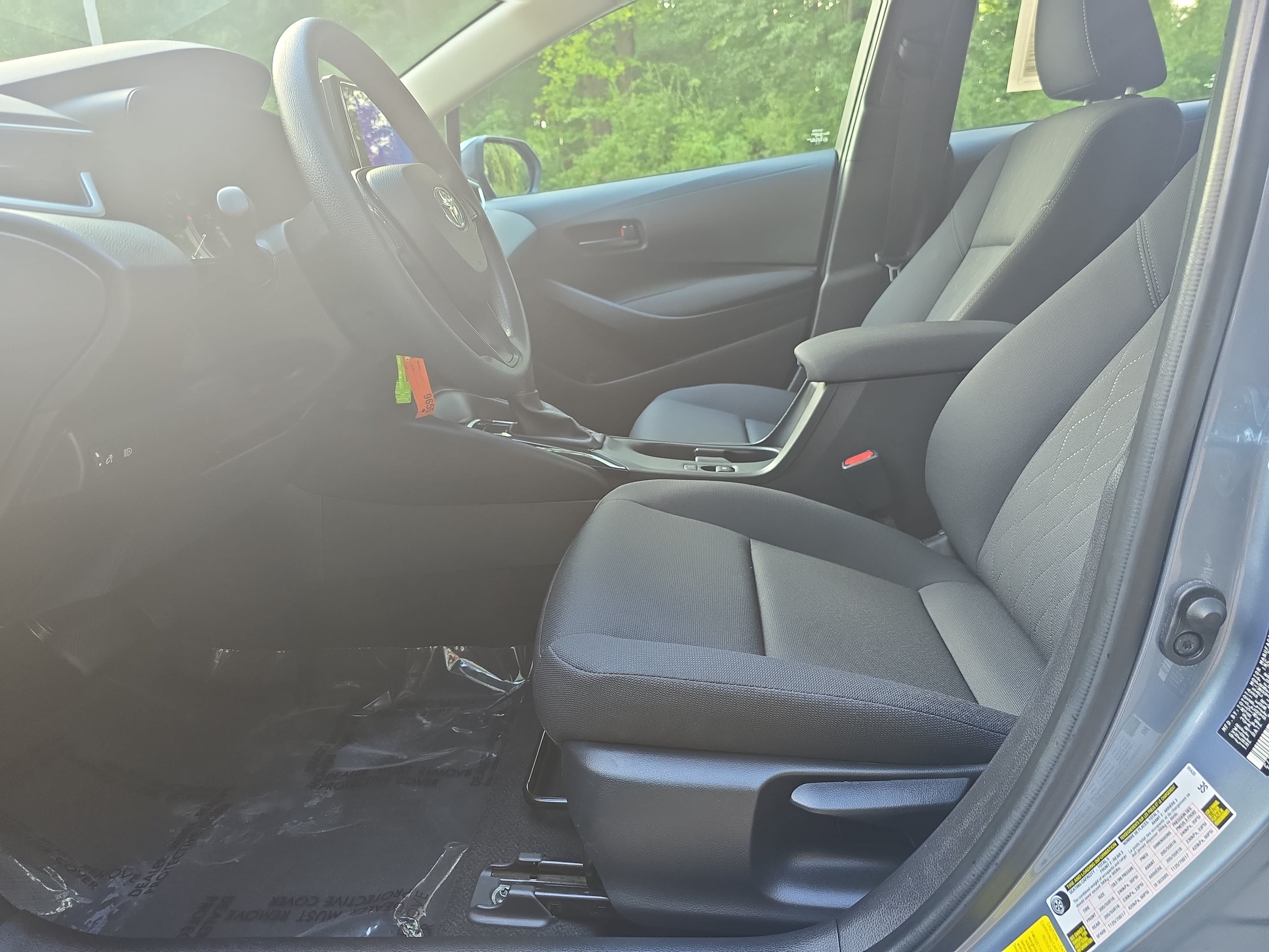 Used 2023 Toyota Corolla LE FWD image 14
